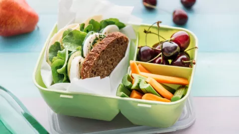 La Profeco reprueba a estos alimentos para el lunch en Regreso a clases 2023
