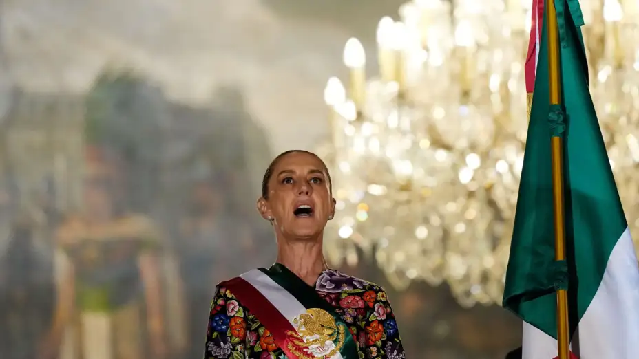 Claudia Sheinbaum durante el grito de Independencia el 15 de septiembre de 2026.