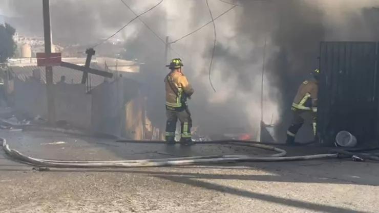 Incendio en Tijuana hoy jueves 19 de diciembre de 2024
