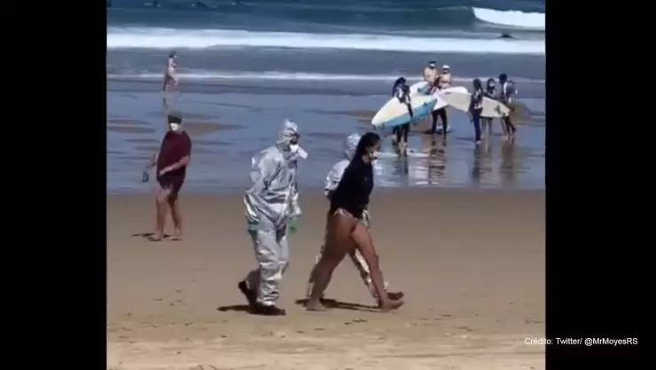 surfista playa.jpg