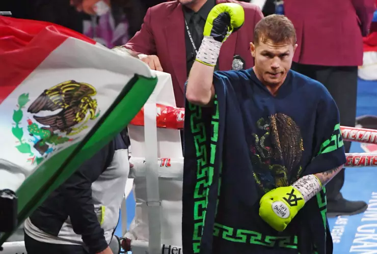 Canelo Alvarez v Sergey Kovalev