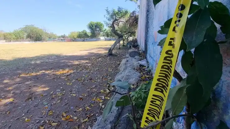 Aparece cadáver en parque público de Mérida