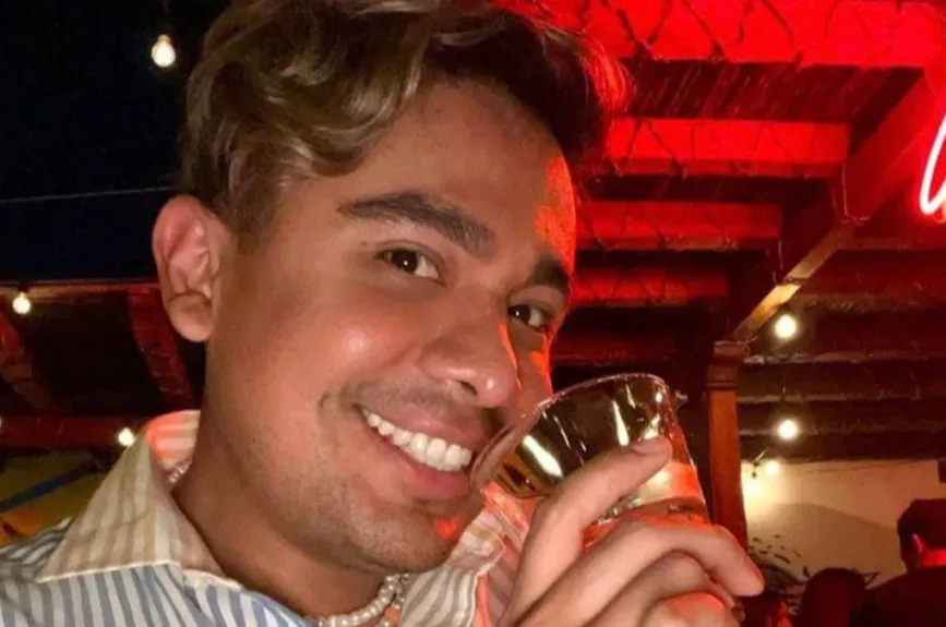 ricardo sonrisa.jpg