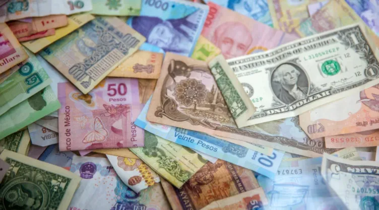 Billetes de distintos países