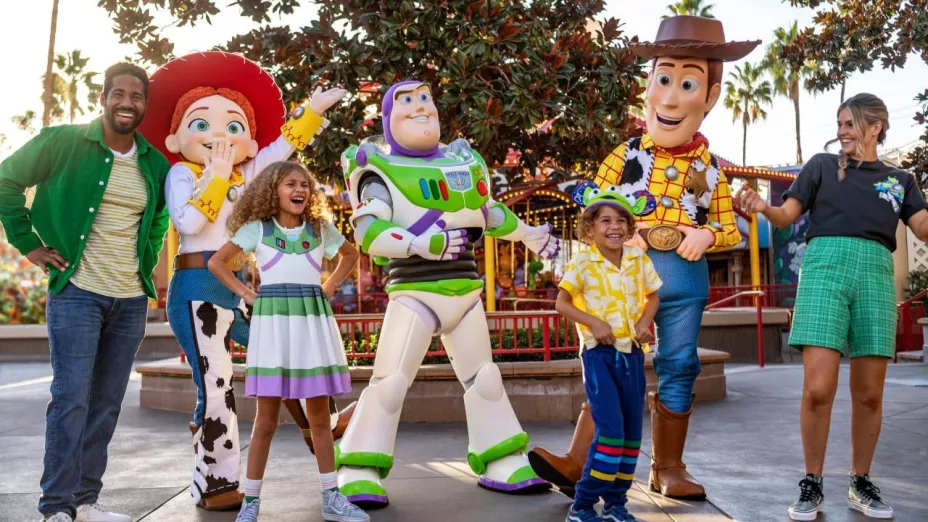 DISNEYLAND RESORT TICKETS