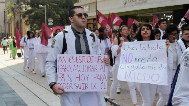Protesta de estudiantes de medicina