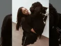 Danna Paola con su mascota.jpg