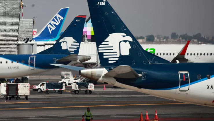 Reducen vuelos del AICM para enero