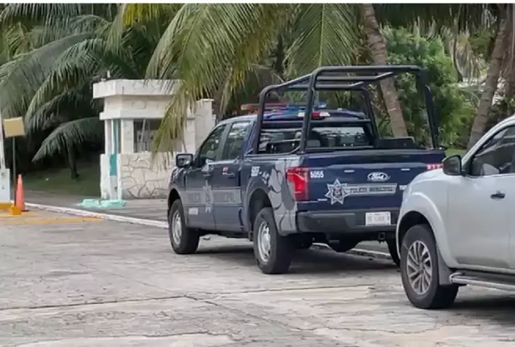 Detonaciones de arma de fuego en Boulevard Kukulkán generan movilización policiaca.jpg