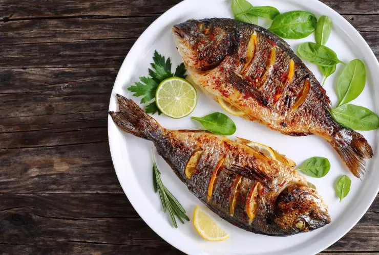 Semana Santa 2023 ¿Por qué solo se come pescado y mariscos?