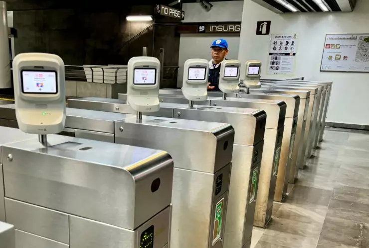 Metro CDMX Año Nuevo