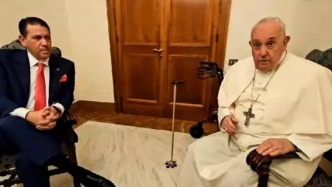 Papa Francisco reza por los damnificados de Acapulco_ _Pido que se puedan levantar