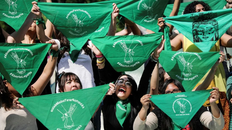 ¡Hagamos-historia-El-llamado-de-miles-de-mujeres-mexicanas-a-la-Suprema-Corte-para-que-despenalice-aborto.-RT.jpg