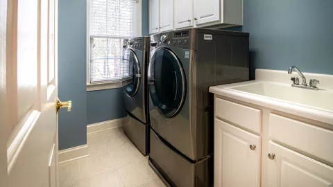 Estas son las diferencias que casi nadie nota en las lavadoras