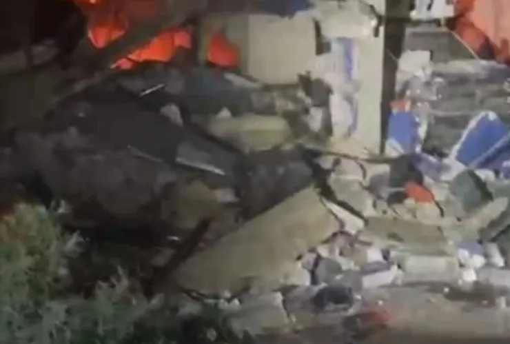 Explosión de gas LP deja a dos heridos y una vivienda destruida en la colonia La Esperanza