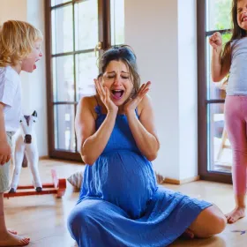 Cómo establecer límites con los niños sin recurrir a gritos, según especialistas