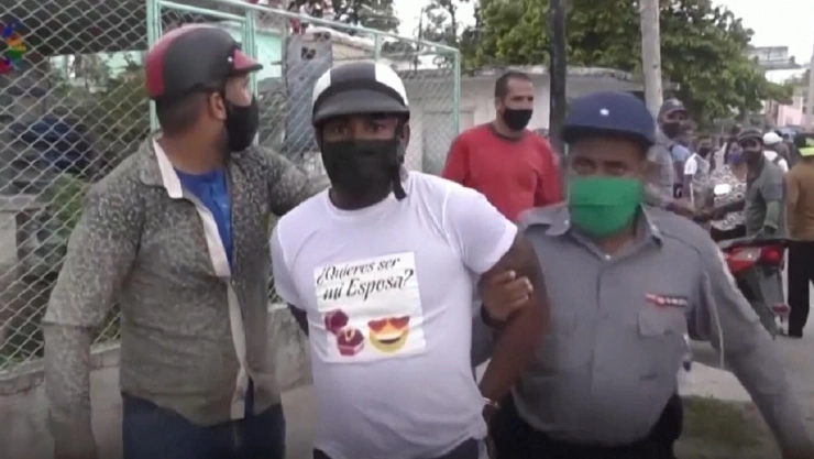 FOTO1_CUBA_MANIFESTACIONES_LIBERTAD_DICTADURA.jpg