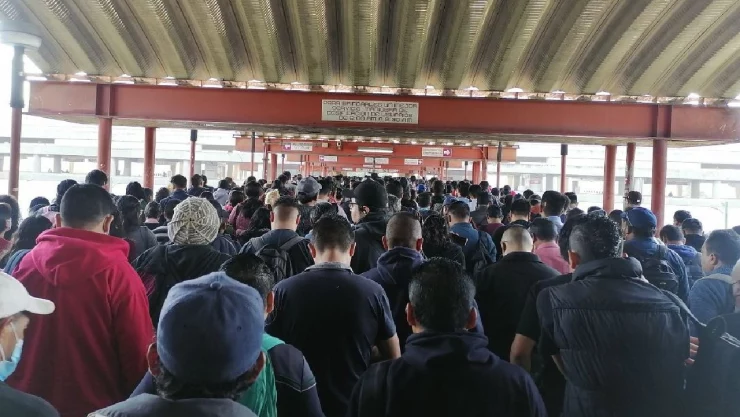 Se reportan retrasos en líneas A, 7 y 8 del Metro CDMX hoy 8 de junio de 2023.