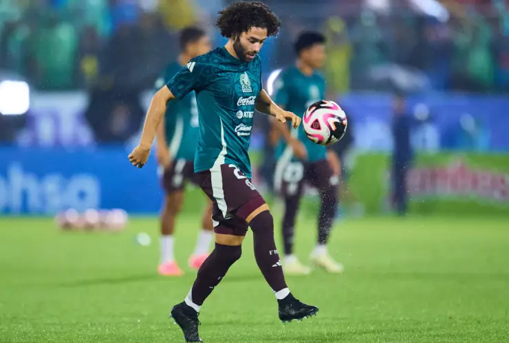 César Huerta con la Selección Mexicana