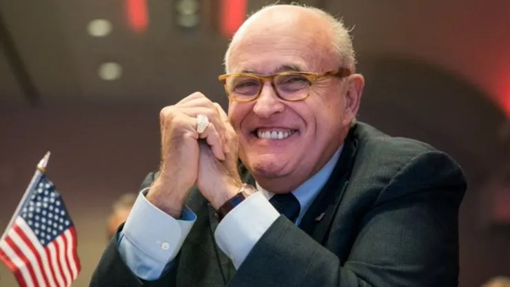 giuliani-hospitalizado-covid-19 (1).jpg