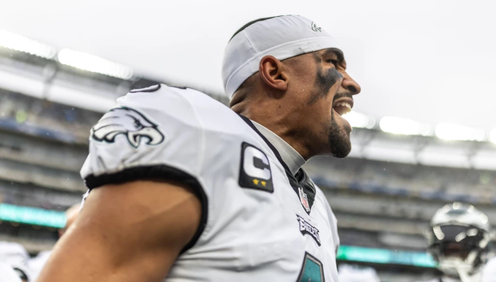Jalen Hurts, quarterback de Eagles