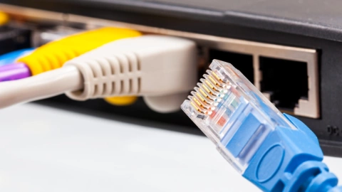El Wifi no va más: Así puedes hacer una red Ethernet con cables viejos