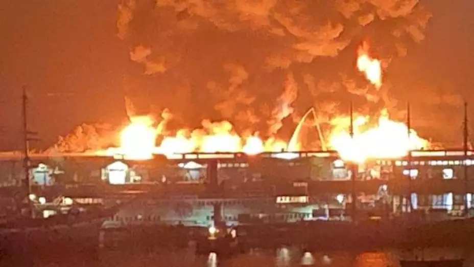 incendio muelle.jpeg