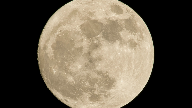 Conoce la fase de la luna HOY, lunes 5 de enero de 2026_ Así nos afectará su energía esta noche.webp