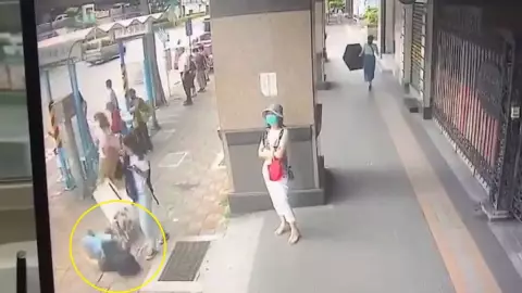 Muere al caerle aire acondicionado encima.