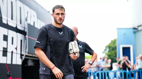 Santiago Giménez cada vez más cerca del Milan