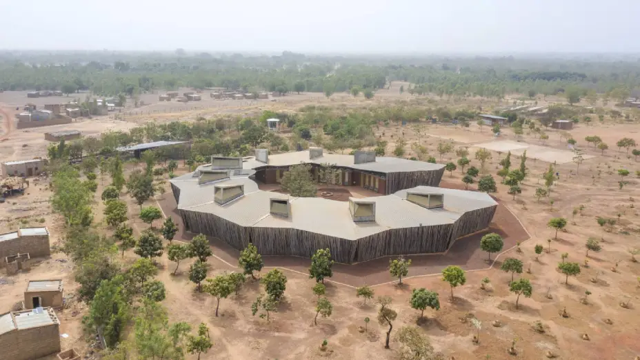 El arquitecto Diébédo Francis Kéré gana el Premio Pritzker