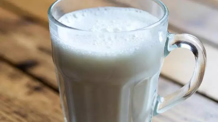 El KÉFIR la tendencia saludable que arrasa en redes: ¿realmente mejora tu salud?