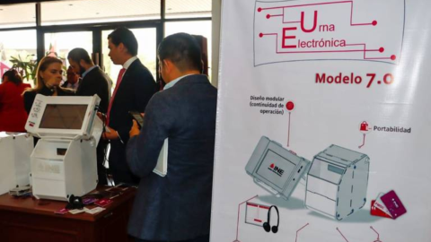 Se utilizarán 238 urnas para el voto electrónico en elecciones 2023 de Coahuila y Edomex