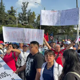 marcha-trabajadores-imss-cdmx.jpg