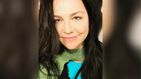 Nuevo disco de Evanescence 2025 Amy Lee confirma la fecha de lanzamiento