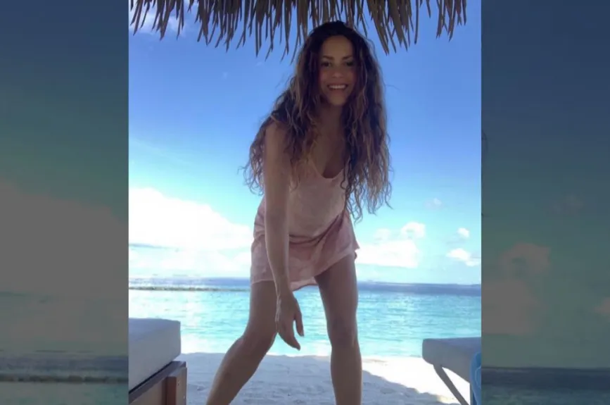 Shakira mar.jpg