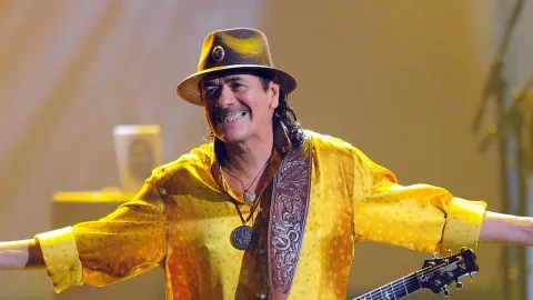 Carlos Santana
