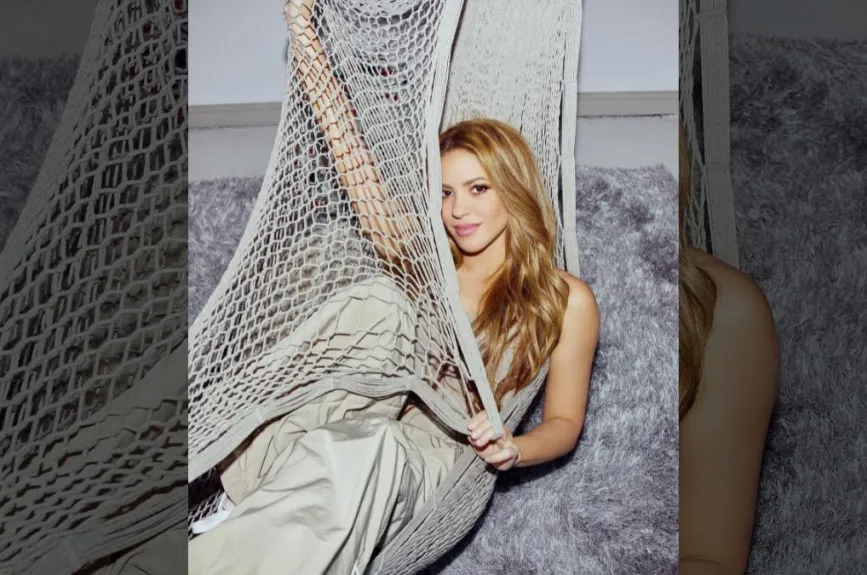 Shakira feliz.jpg