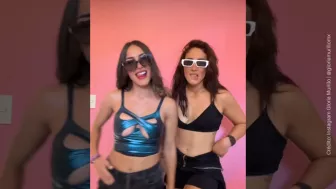 ¿Paulette y Gloria son mas que amigas (10).jpg