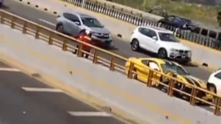 Accidente provoca cierre parcial en el Paso Express de Cuernavaca.