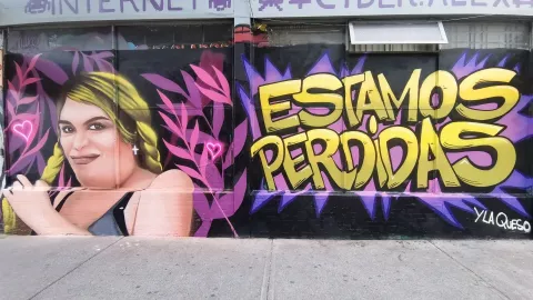 Yucateco pinta mural para Wendy Guevara