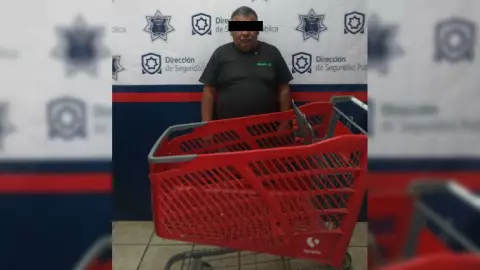 Detienen-a-hombre-por-robar-carrito-de-supermercado-en-Torreón.jpg