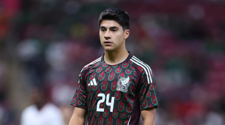 Gilberto Mora
