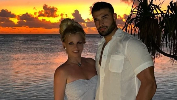 VIDEO - Britney Spears es golpeada por guardaespaldas de deportista.jpg