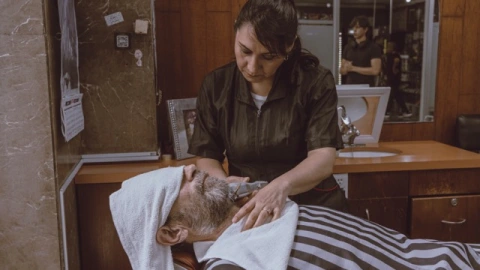 Peluquería en baños públicos