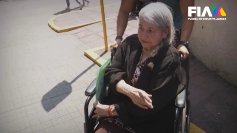 Guadalupe Guzmán, de 66 años, espera una prótesis de cadera; una cirugía que, en el Instituto Nacional de Rehabilitación (INR), le han pospuesto cuatro veces.