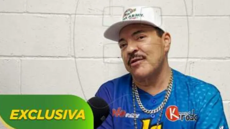 Julio Preciado nos presentó a su nieto Héctor Lorenzo en su casa de Mazatlán