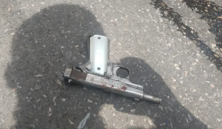 arma asaltantes robo Morelos .jpg