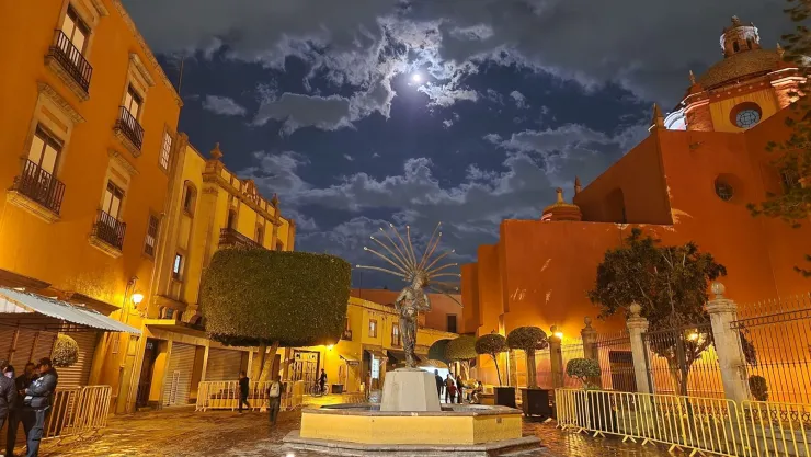 que significa la q roja de queretaro.jpg