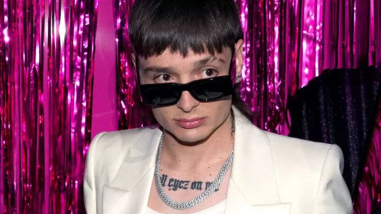 Peso Pluma: de cuánto es su fortuna y cuánto gana el cantante de corridos tumbados